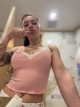 JulliaVegas online show from March 12, 12:39 am