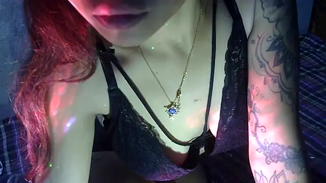 Snapshot of angel_aarna chatting on March 3, 12:44 pm angel aarna online show from March 3, 12:44 pm