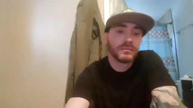 Snapshot of Huntzg23 chatting on February 22, 11:58 pm Huntzg23 online show from February 22, 11:58 pm