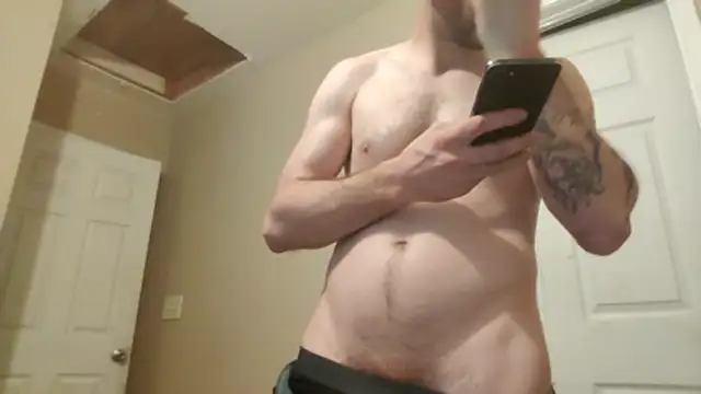 Snapshot of Huntzg23 chatting on February 27, 6:57 am Huntzg23 online show from February 27, 6:57 am