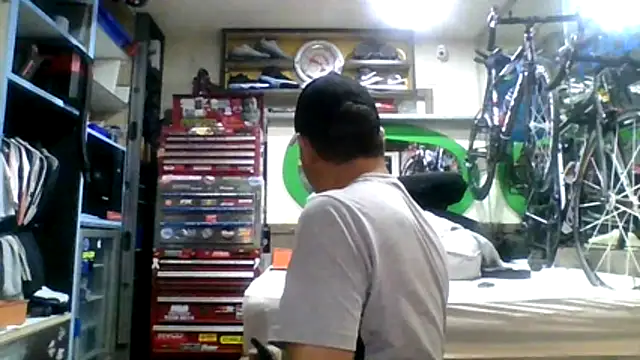 kinkycdslutsv online show from April 18, 9:57 am