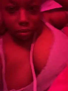 kiaxkiaa online show from December 16, 3:19 am