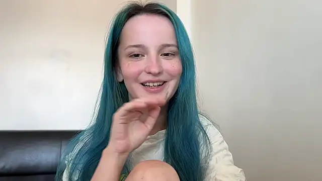 bumble bee online show from January 1, 6:58 am