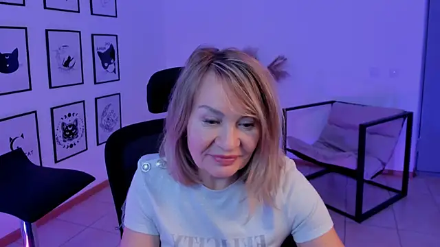 RosalindaFortuna online show from January 23, 10:54 am