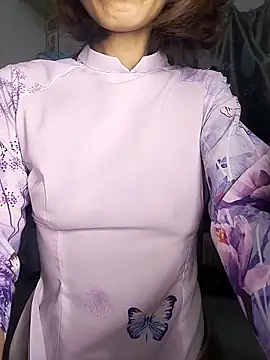 Lucy limon online show from April 6, 8:54 pm