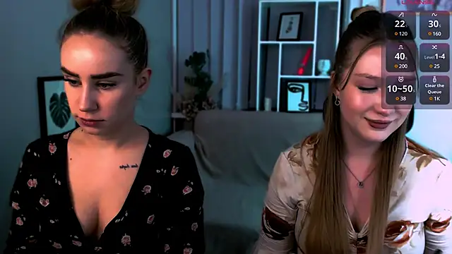 playful sophie online show from February 3, 8:57 pm