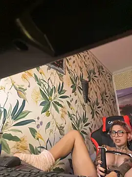 Lucky Deniz online show from December 17, 10:38 pm