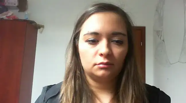 Snapshot of MeganGold chatting on January 14, 10:27 am MeganGold online show from January 14, 10:27 am