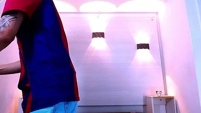 Snapshot of Angel_xxx chatting on January 17, 11:15 am Angel xxx online show from January 17, 11:15 am