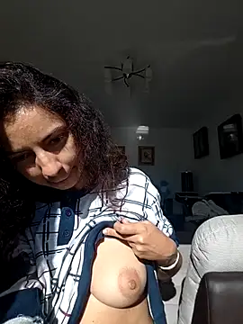 naughty69curls online show from October 25, 8:55 am