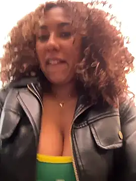 lauraltt online show from February 20, 5:13 pm