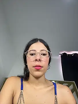 evaFiore online show from June 18, 7:40 pm