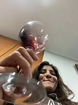 AlejandritaMilano online show from June 28, 12:38 am