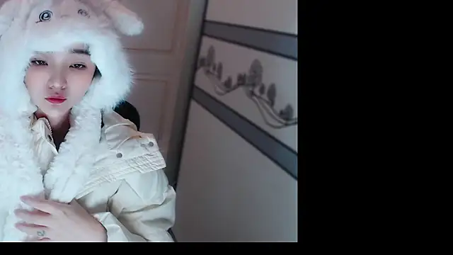 xiao-xiao-D online show from November 17, 6:19 am