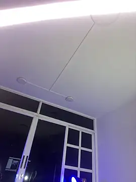 loladupont online show from April 6, 2:53 am