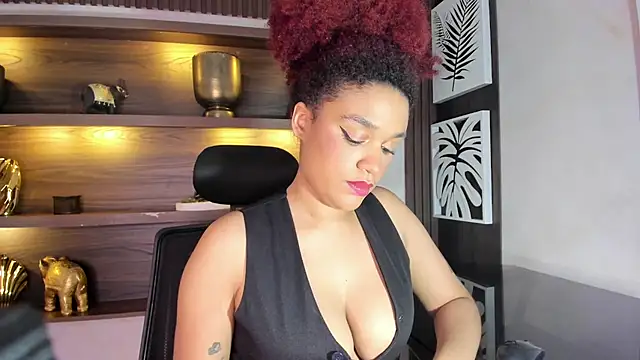 loladupont online show from May 25, 3:12 am