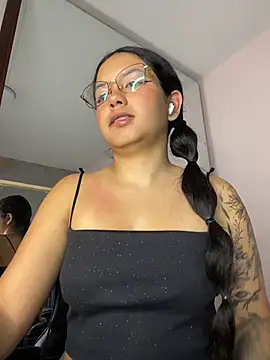 Rosita forever  online show from June 26, 3:38 pm