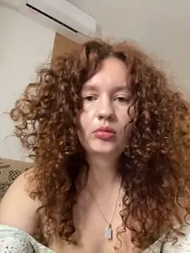 Snapshot of Anna_Desire_ chatting on September 14, 3:55 pm Anna Desire online show from September 14, 3:55 pm