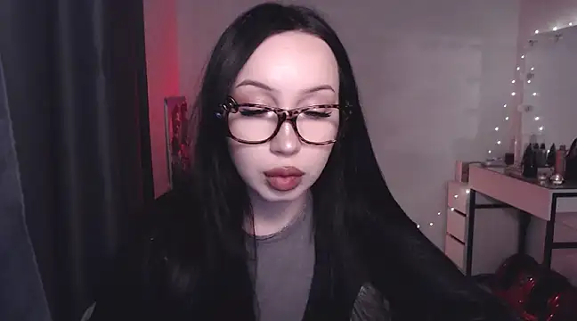 MoranaMissGod online show from December 27, 9:43 pm