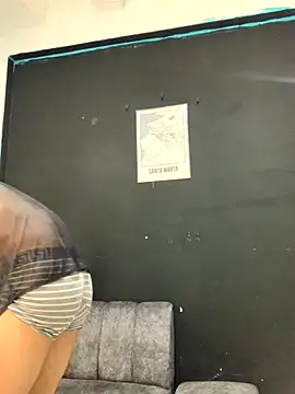 Snapshot of judesmith95 chatting on September 8, 3:33 pm judesmith95 online show from September 8, 3:33 pm