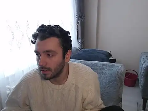 handsomeee04 online show from April 18, 3:05 pm