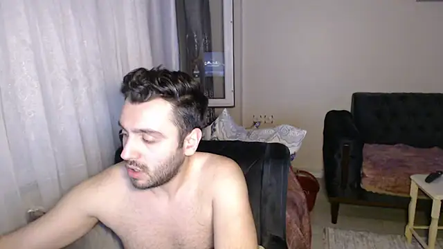 handsomeee04 online show from June 2, 8:55 pm