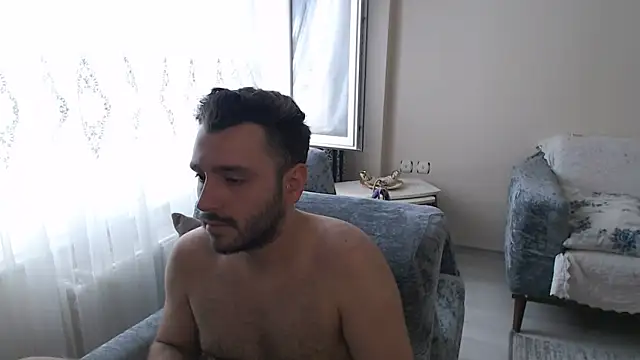 Snapshot of handsomeee04 chatting on June 22, 12:57 pm handsomeee04 online show from June 22, 12:57 pm