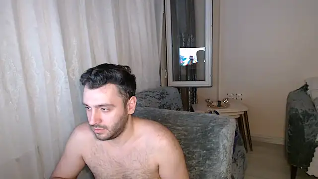 Snapshot of handsomeee04 chatting on June 30, 10:11 pm handsomeee04 online show from June 30, 10:11 pm