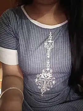 Soniya 444 online show from May 30, 1:19 pm