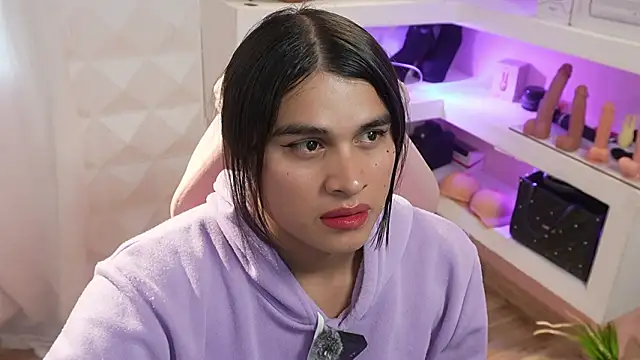 Mara-Bella online show from March 18, 8:34 pm