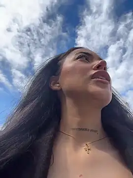 Alexiaa2006 online show from April 24, 8:28 am