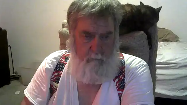 Snapshot of viejo_oso chatting on June 11, 4:54 am viejo oso online show from June 11, 4:54 am