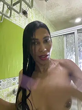 Snapshot of Ebonyxprincess_ chatting on June 13, 8:18 pm Ebonyxprincess online show from June 13, 8:18 pm