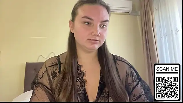 Dreamyblushfairy online show from September 18, 7:10 am