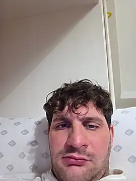 michemichemiche8 online show from January 15, 9:18 pm