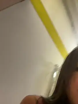 MikeAndJessy online show from March 21, 3:22 am