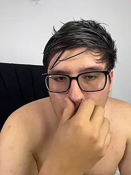 MikeAndJessy online show from June 16, 10:12 pm