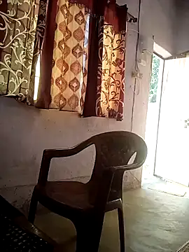 Snapshot of IamRentedBoybfriend chatting on March 18, 1:43 am IamRentedBoybfriend online show from March 18, 1:43 am