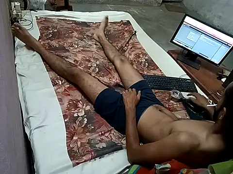 Snapshot of IamRentedBoybfriend chatting on September 12, 9:04 pm IamRentedBoybfriend online show from September 12, 9:04 pm