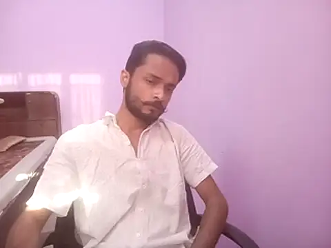 Snapshot of IamRentedBoybfriend chatting on March 9, 2:15 am IamRentedBoybfriend online show from March 9, 2:15 am