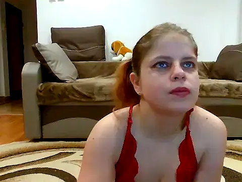 Snapshot of Sweet_bluegirl24 chatting on February 14, 7:43 pm Sweet bluegirl24 online show from February 14, 7:43 pm