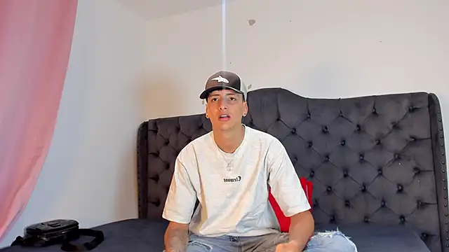 two milkyway online show from November 30, 2:10 pm