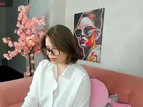 EricaElliott online show from March 13, 12:13 pm