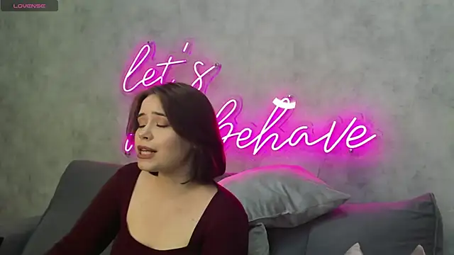 EricaElliott online show from March 16, 1:38 pm