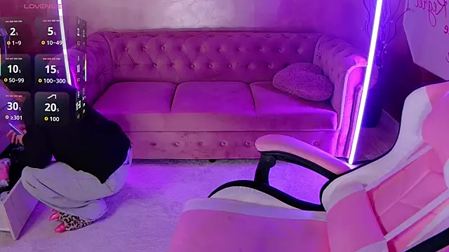 evanew  online show from October 5, 6:50 pm