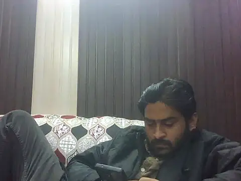 Snapshot of indihotguy chatting on November 10, 12:59 pm indihotguy online show from November 10, 12:59 pm