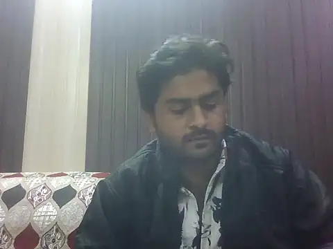 Snapshot of indihotguy chatting on November 17, 2:12 pm indihotguy online show from November 17, 2:12 pm