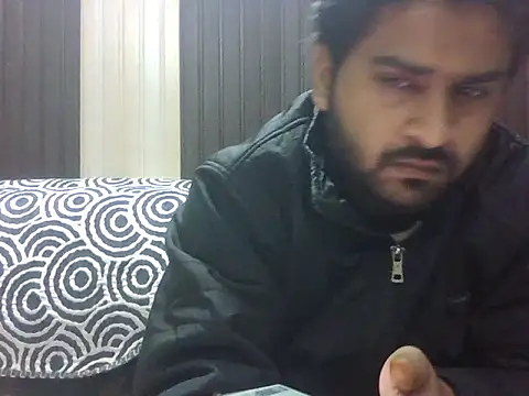 Snapshot of indihotguy chatting on January 13, 10:53 am indihotguy online show from January 13, 10:53 am