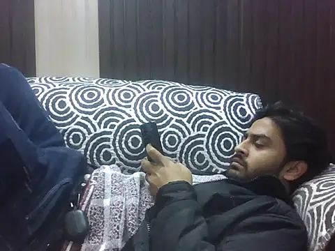 Snapshot of indihotguy chatting on January 13, 11:10 pm indihotguy online show from January 13, 11:10 pm