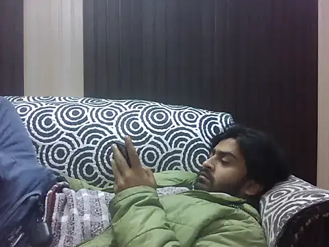 Snapshot of indihotguy chatting on January 16, 2:10 pm indihotguy online show from January 16, 2:10 pm